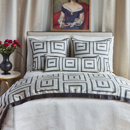 Product with title Unmazed-Duvet - DVUNK-CHA-PUM