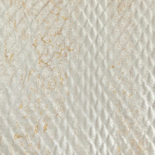Product with title Escama Throw